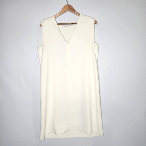 Art 365 Marella Fulvia Jeweled Necklace Dress - Picture 4 of 6